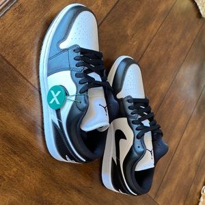 Jordan 1 Low Panda 2023 (Nike) - Brand New in Box